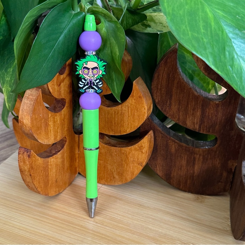 🎃 Spooky Halloween Silicone Pen | Handmade Beaded Pen | Fall Writing Accessory 👻
